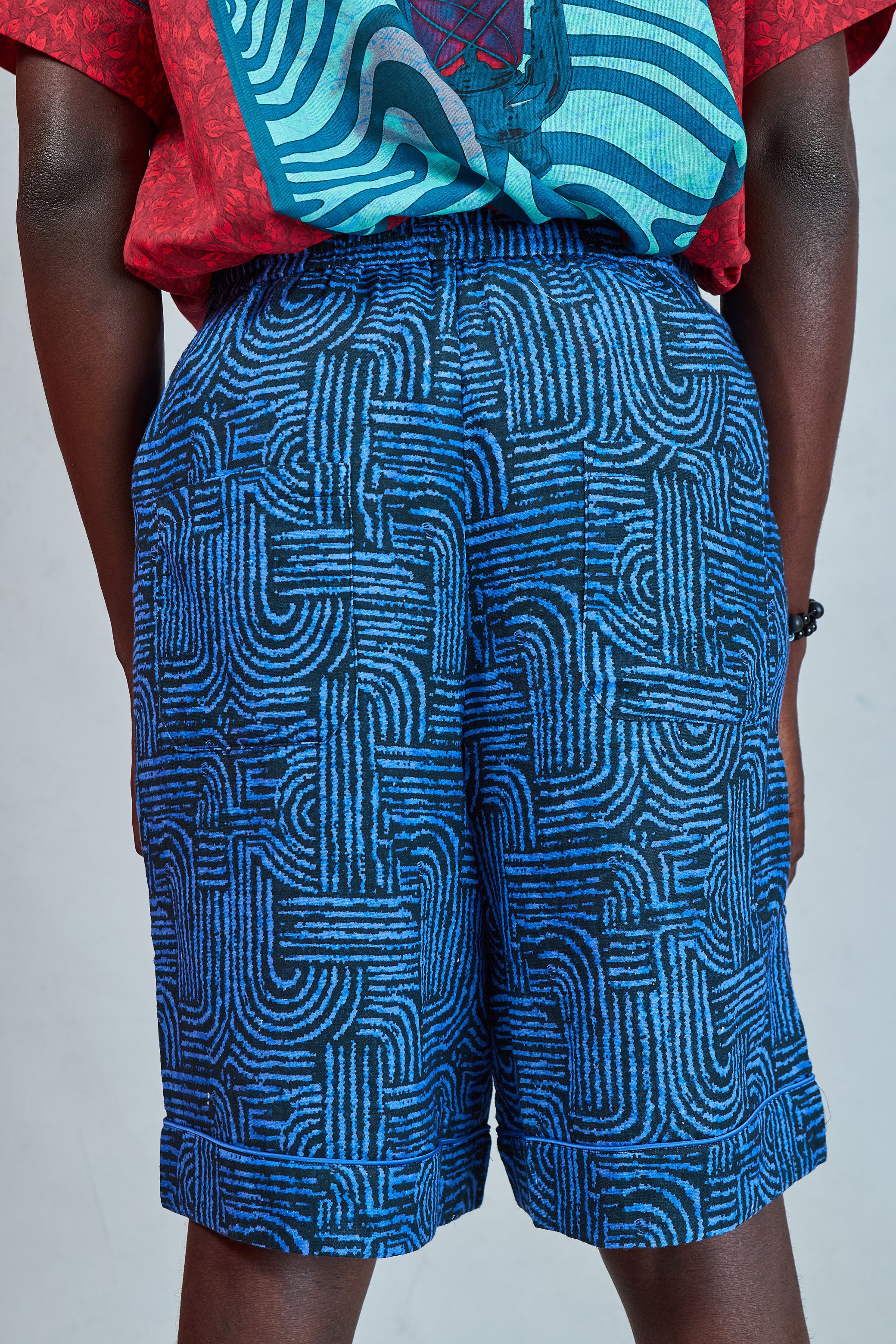 AJEH OM MOTIF MEN's SHORTS